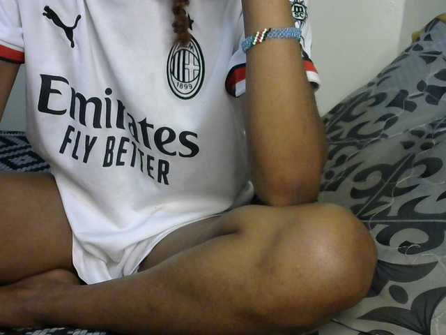 Truegirl2 live cam on BongaCams