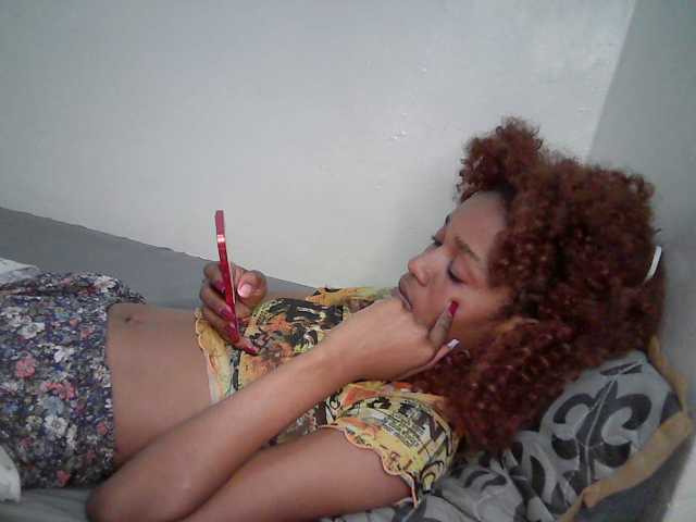 Truegirl2 live cam on BongaCams