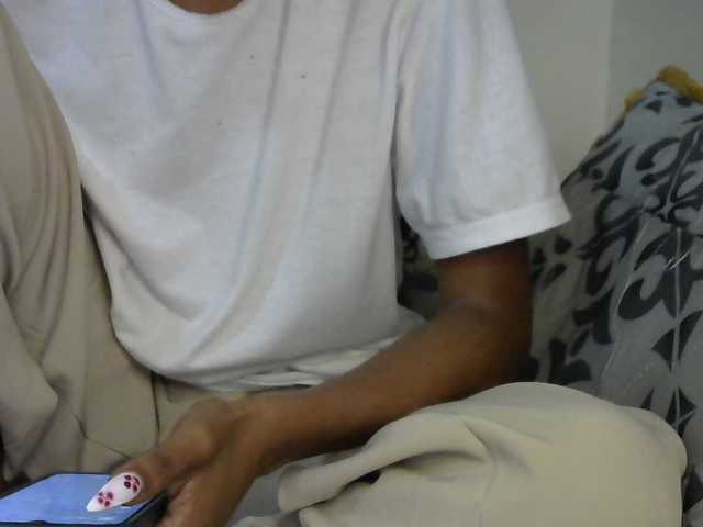 Truegirl2 live webcam show