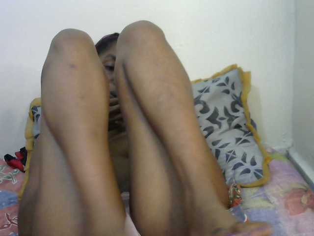 Truegirl2 live webcam show