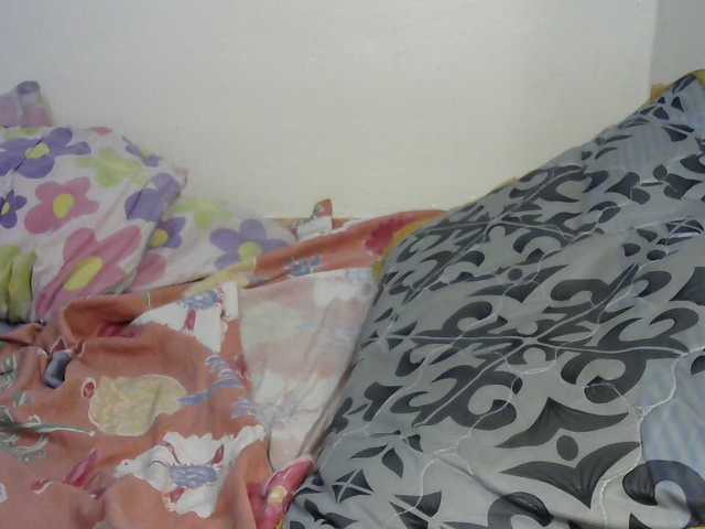Truegirl2 live cam on BongaCams