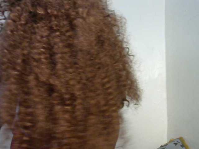 Truegirl2 live cam on BongaCams