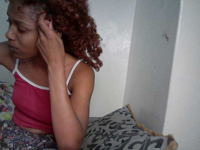 Truegirl2 live cam on BongaCams