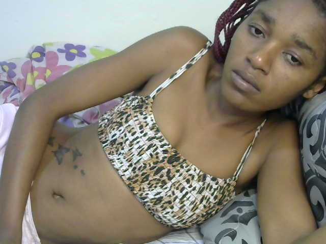 Truegirl2 live webcam show