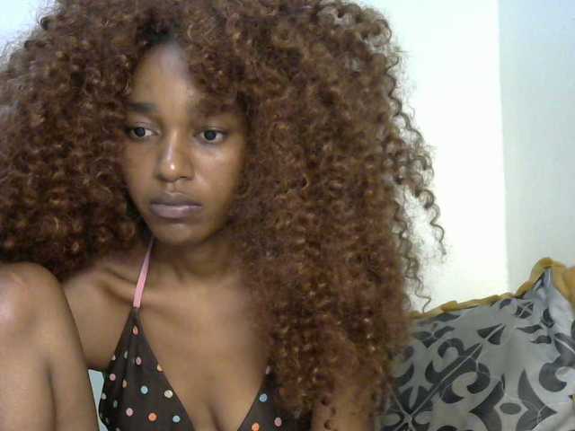 Truegirl2 live cam on BongaCams