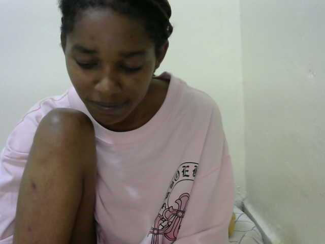 Truegirl2 live cam on BongaCams