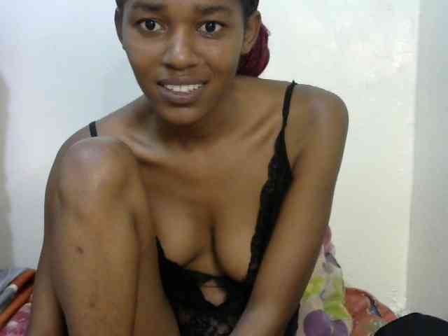 Truegirl2 webcam