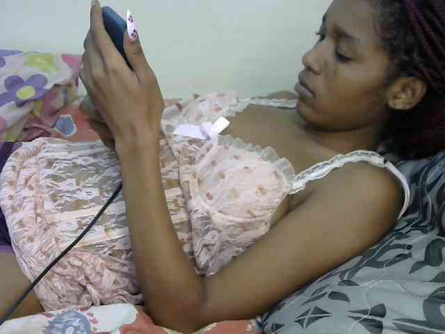 Truegirl2 webcam