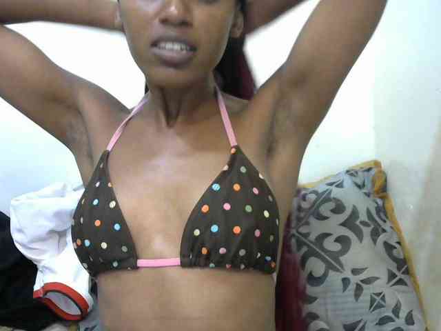 Truegirl2 webcam