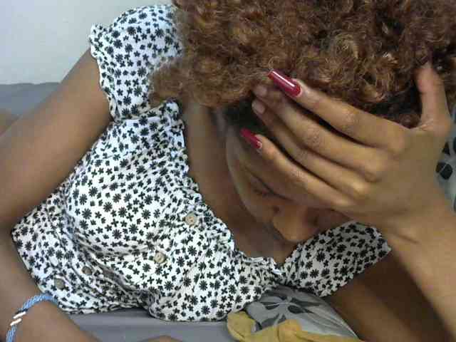 Truegirl2 webcam