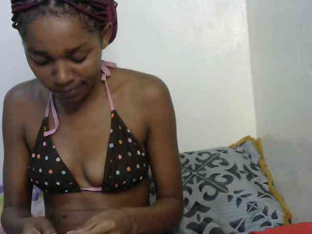 Truegirl2 webcam