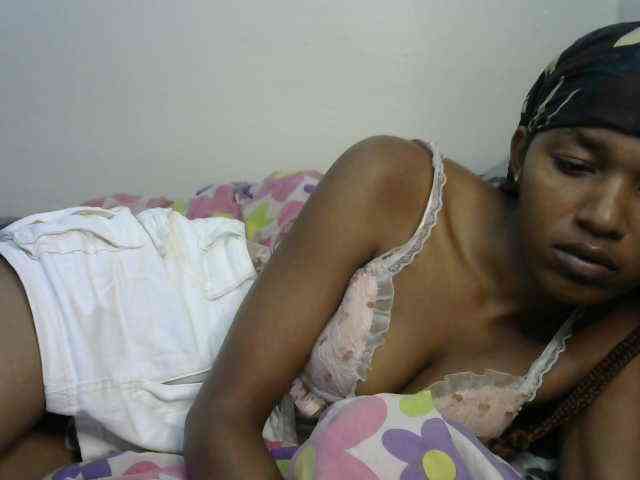 Truegirl2 webcam