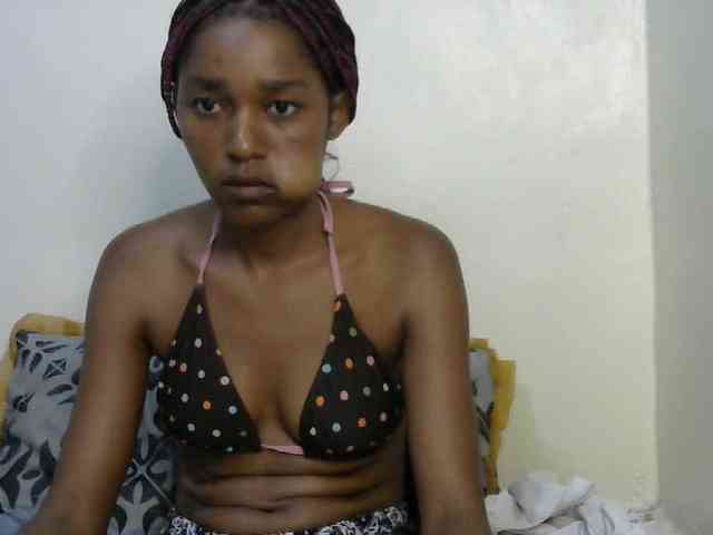 Truegirl2 webcam