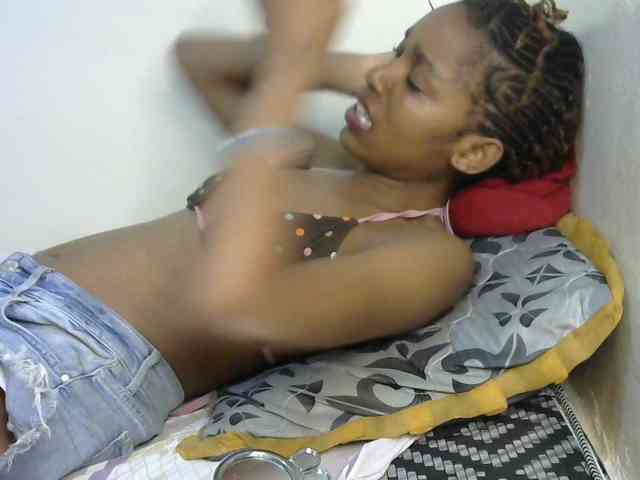 Truegirl2 webcam