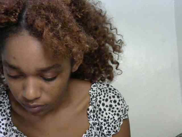 Truegirl2 webcam
