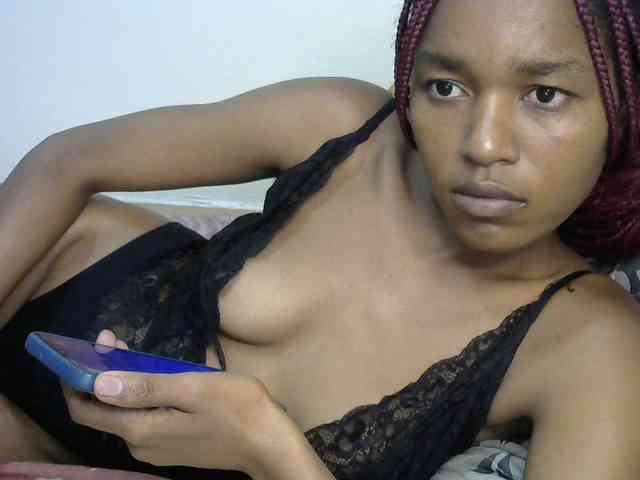 Truegirl2 webcam