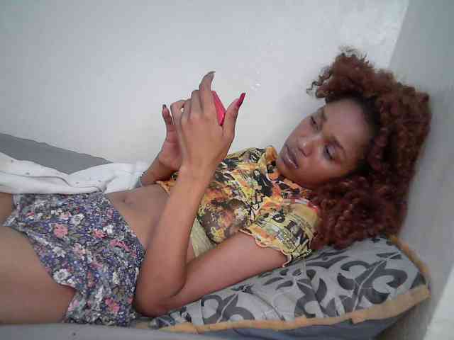 Truegirl2 webcam
