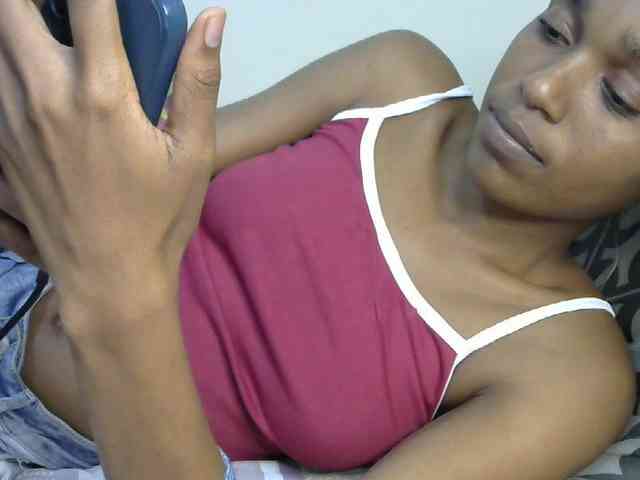 Truegirl2 webcam