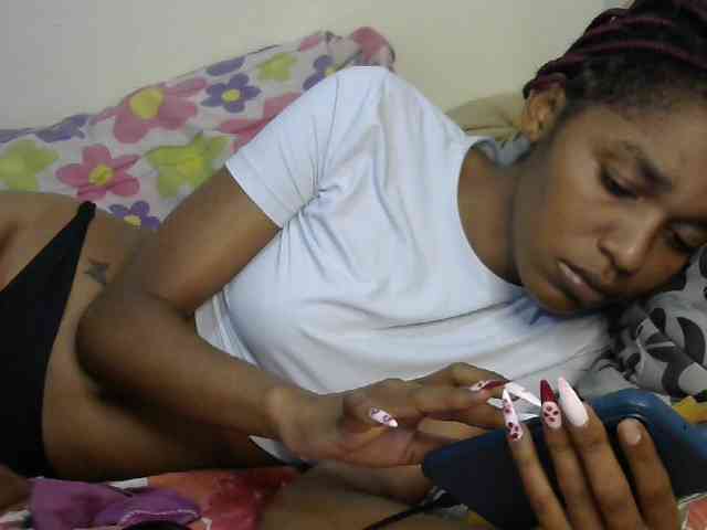 Truegirl2 webcam
