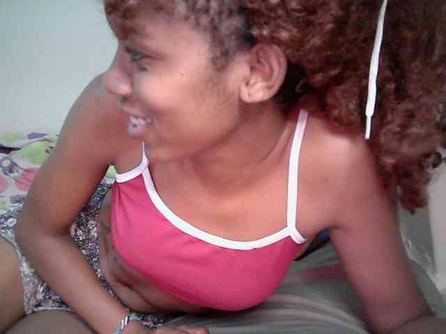 Truegirl2 webcam
