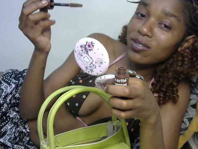 Truegirl2 webcam