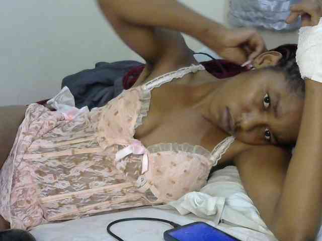 Truegirl2 webcam