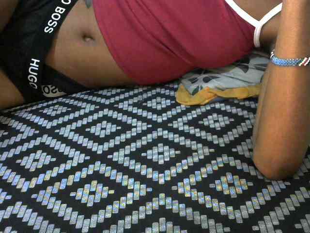 Truegirl2 webcam