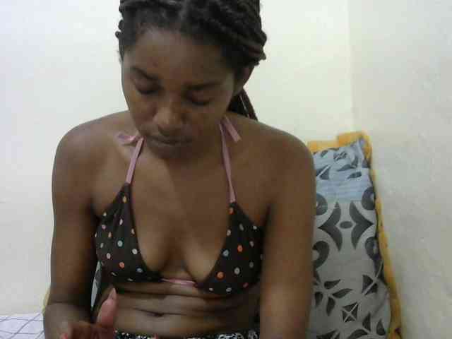 Truegirl2 webcam
