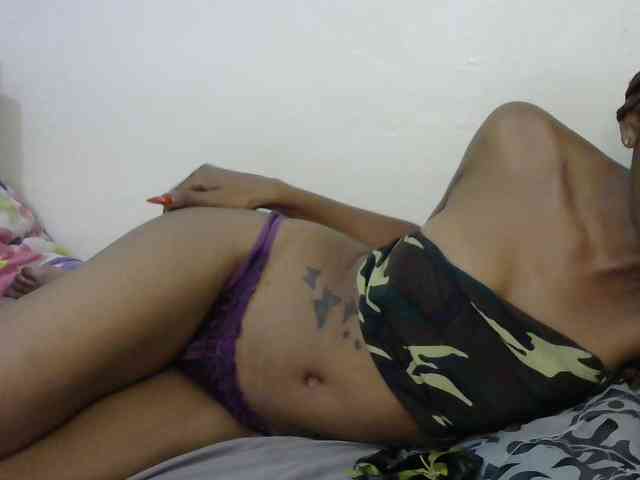 Truegirl2 webcam