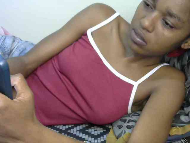 Truegirl2 webcam