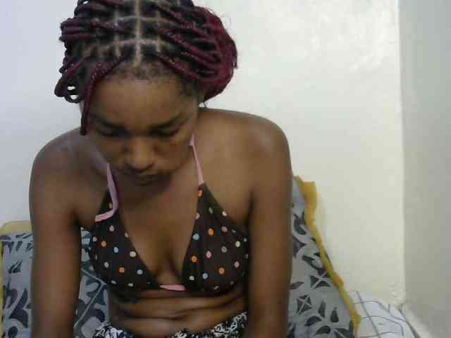 Truegirl2 webcam