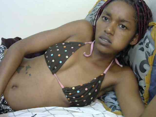 Truegirl2 webcam