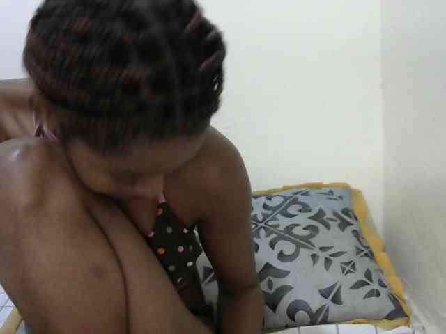 Truegirl2 webcam