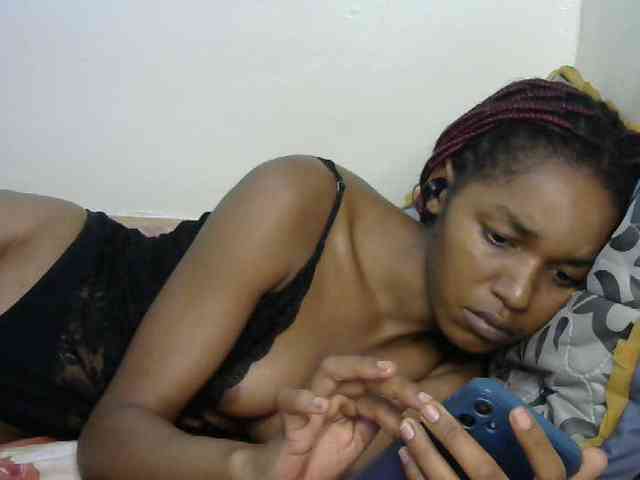 Truegirl2 webcam