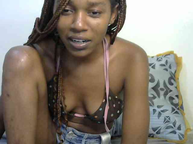 Truegirl2 webcam