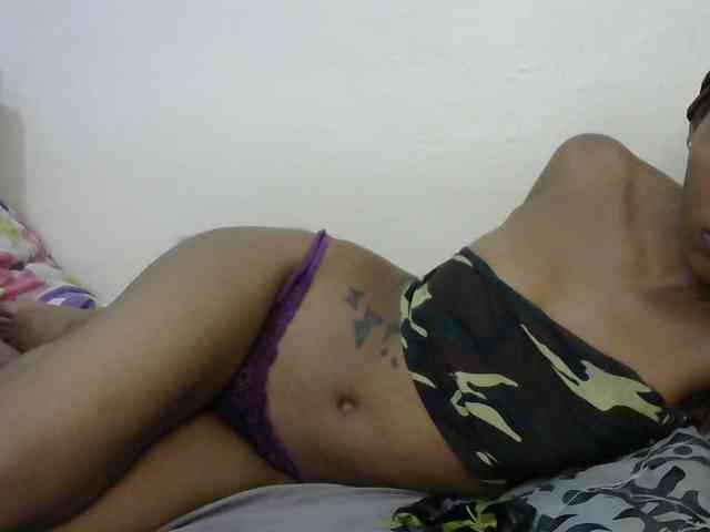 Truegirl2 webcam