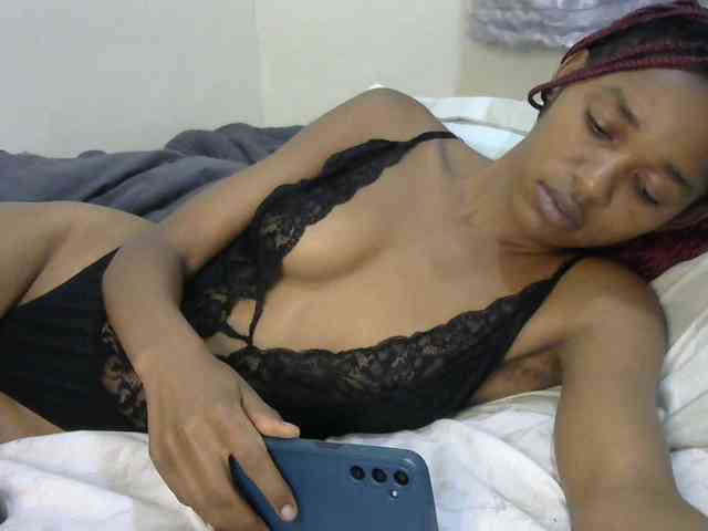 Truegirl2 webcam