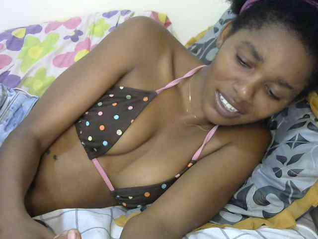Truegirl2 webcam