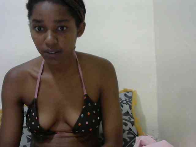 Truegirl2 webcam