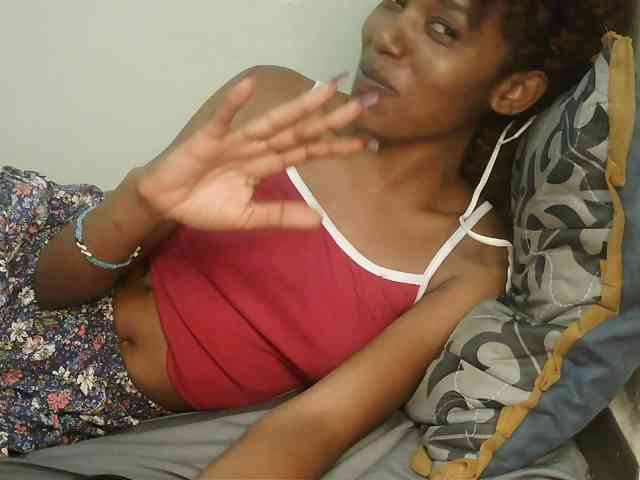 Truegirl2 webcam
