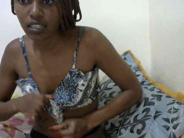 Truegirl2 webcam