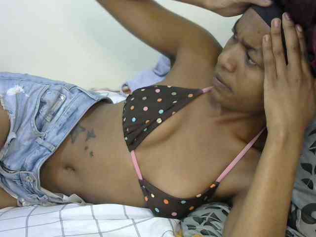 Truegirl2 webcam