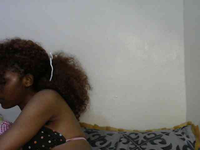 Truegirl2 webcam