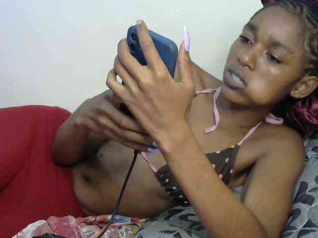 Truegirl2 webcam