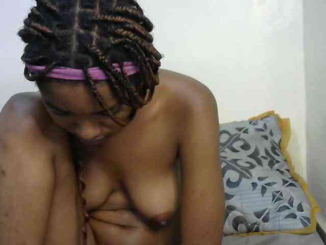 Truegirl2 webcam
