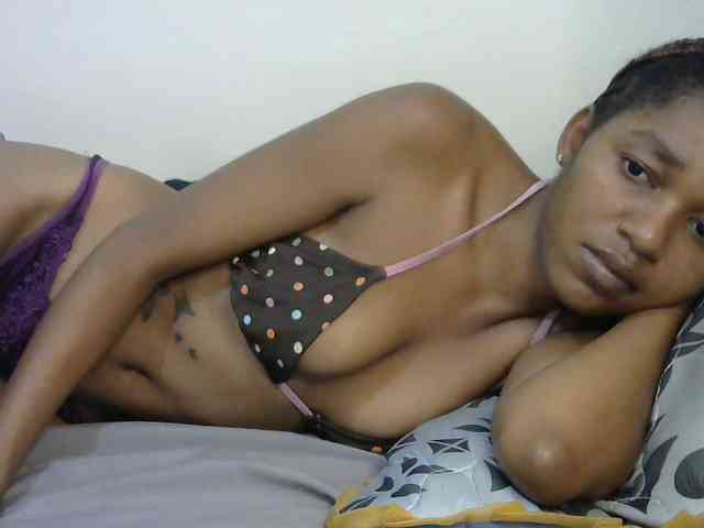 Truegirl2 webcam