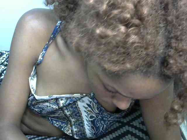 Truegirl2 webcam