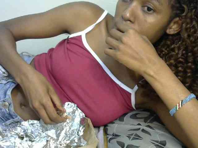 Truegirl2 webcam