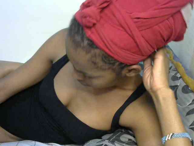 Truegirl2 webcam