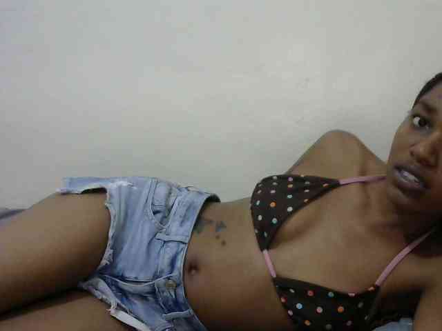 Truegirl2 webcam